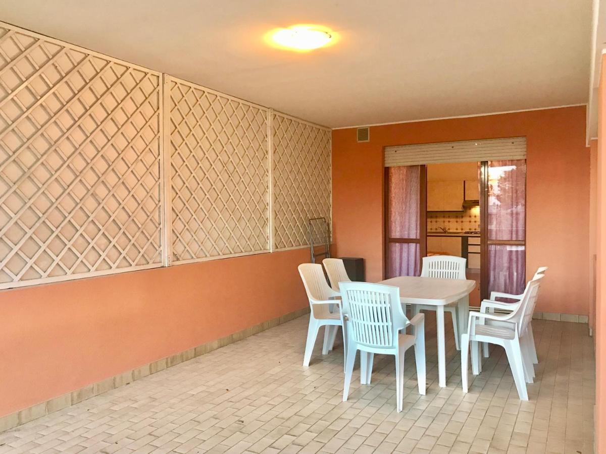 Solarium Pool Apartment